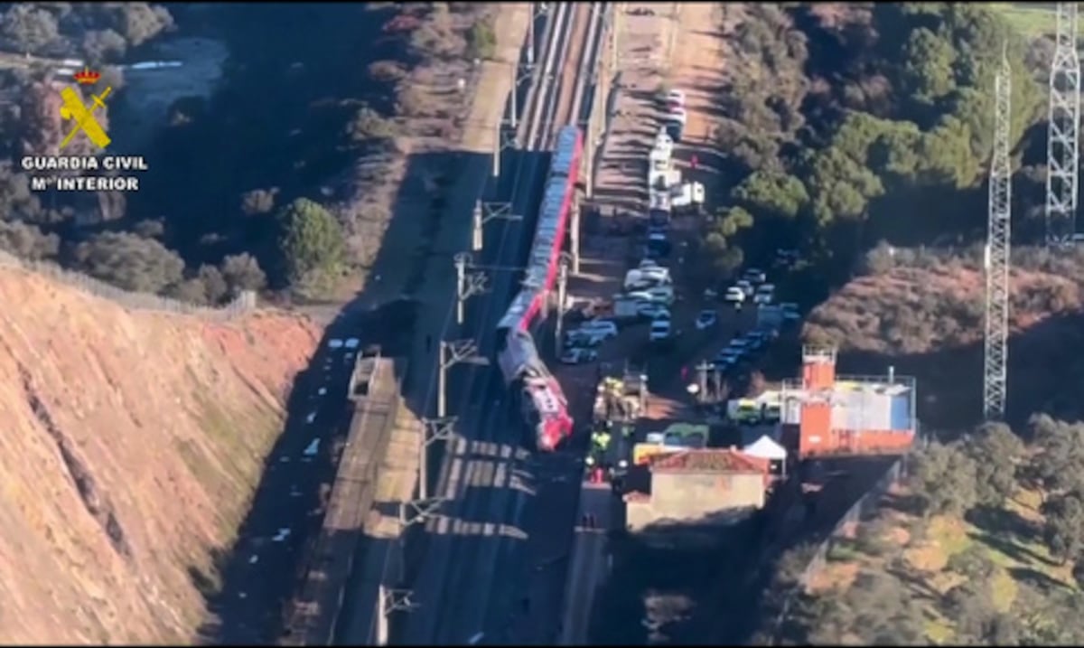 Lo que se sabe sobre el fatal accidente de trenes en España