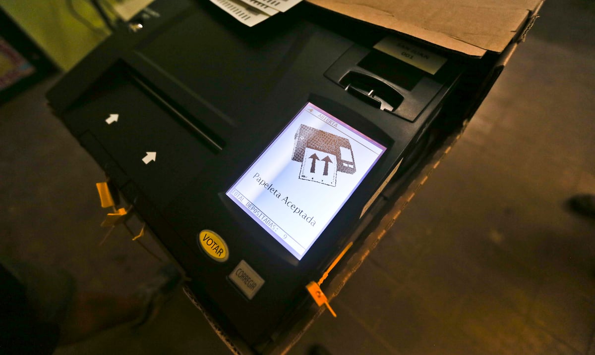 En aprietos una de las empresas interesadas en hacer negocio con la CEE por falta de certificación federal