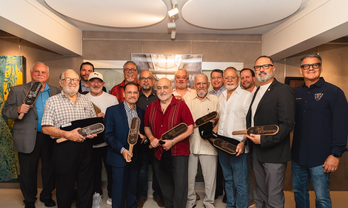 Doce destacados artistas plásticos puertorriqueños forman parte de la exhibición “Arte Hermandad Exposición Colectiva”