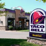 Bajan las ventas de Taco Bell por el brote de ciclosporosis