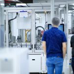 Actividad manufacturera retoma el crecimiento en mayo