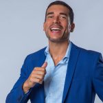 Chef Edgardo Noel entrega casi $30 mil a familia de su ahijada Angélica y llama a continuar la cadena de solidaridad