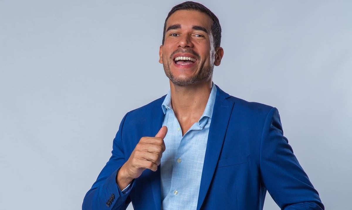 Chef Edgardo Noel entrega casi $30 mil a familia de su ahijada Angélica y llama a continuar la cadena de solidaridad