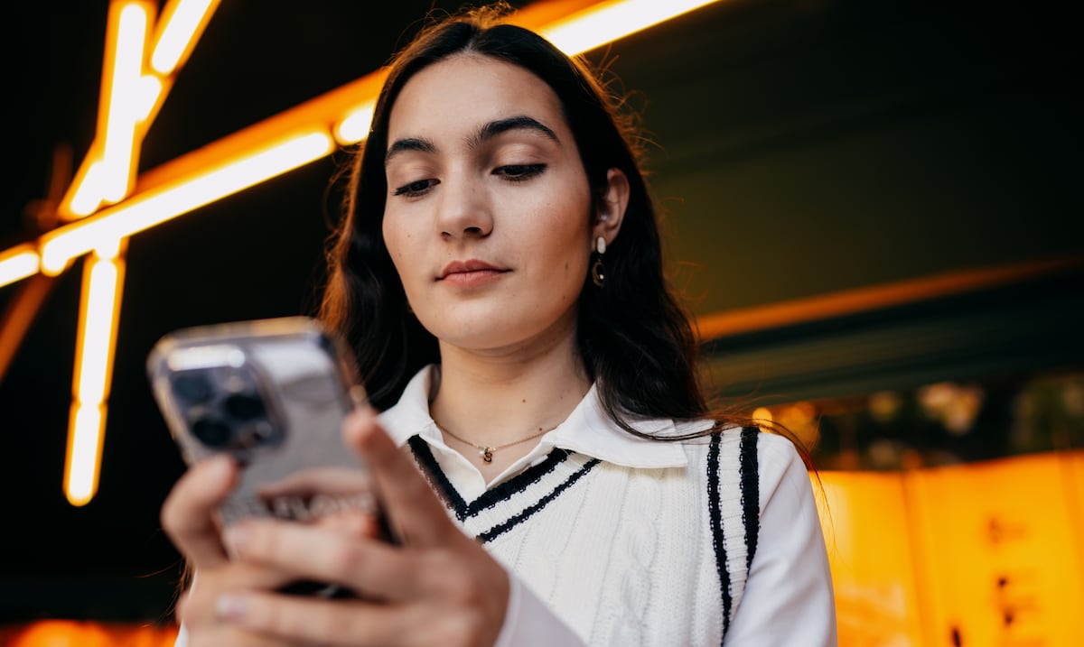 Francia se convierte en el primer país de Europa en prohibir las redes sociales a menores de 15 años