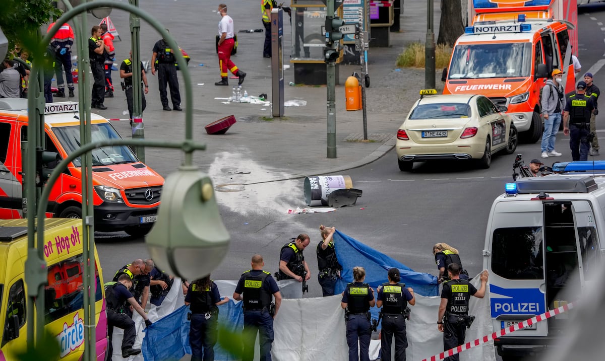 Un conductor atropella a varios peatones en una zona comercial de Berlín: hay un muerto