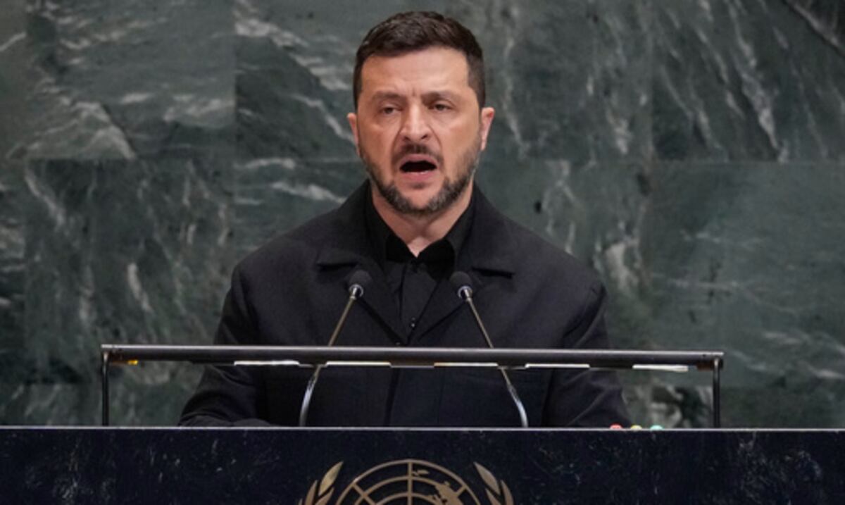 Volodímir Zelenski reitera su agradecimiento a Estados Unidos después de que Donald Trump le acusara de ingratitud