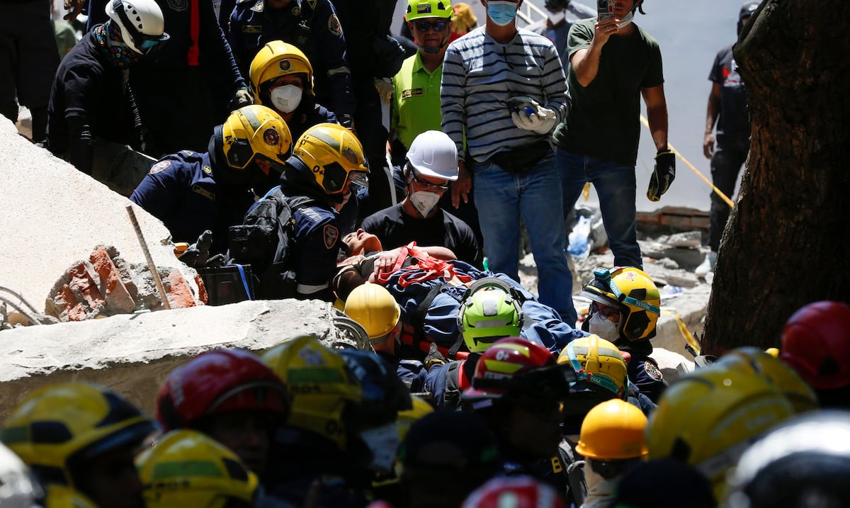 Terremoto en Colombia: así fue el rescate de un niño tras 32 horas bajo los escombros en Cali