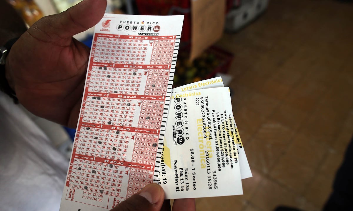 Tres premios de $50,000 en el Powerball caen en Puerto Rico: ¿dónde se vendieron?
