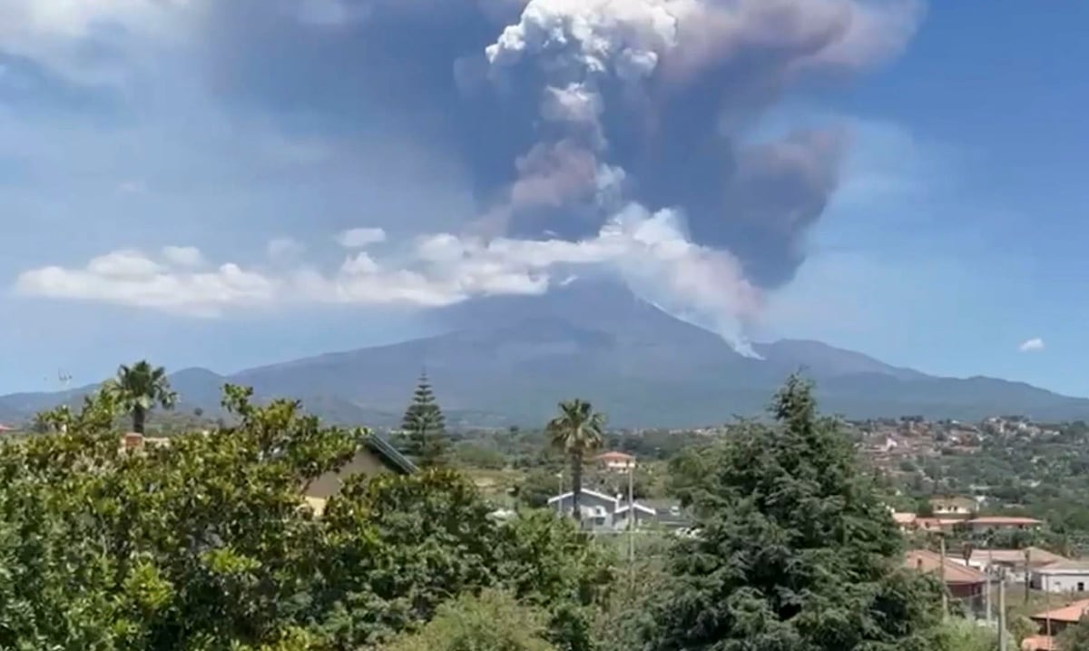 Muere un turista estadounidense tras ser alcanzado por un rayo cuando escalaba el volcán Etna