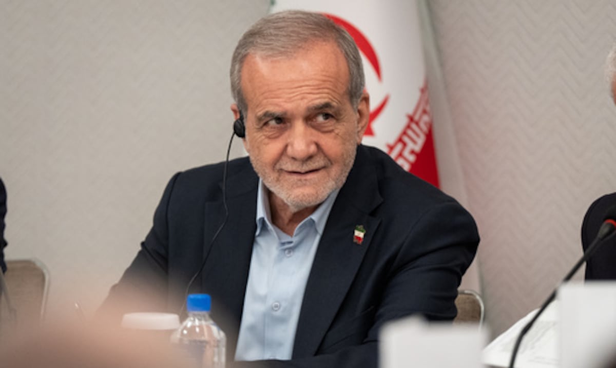 Presidente de Irán dice que memorando de Estados Unidos es la mejor vía para poner fin a la guerra