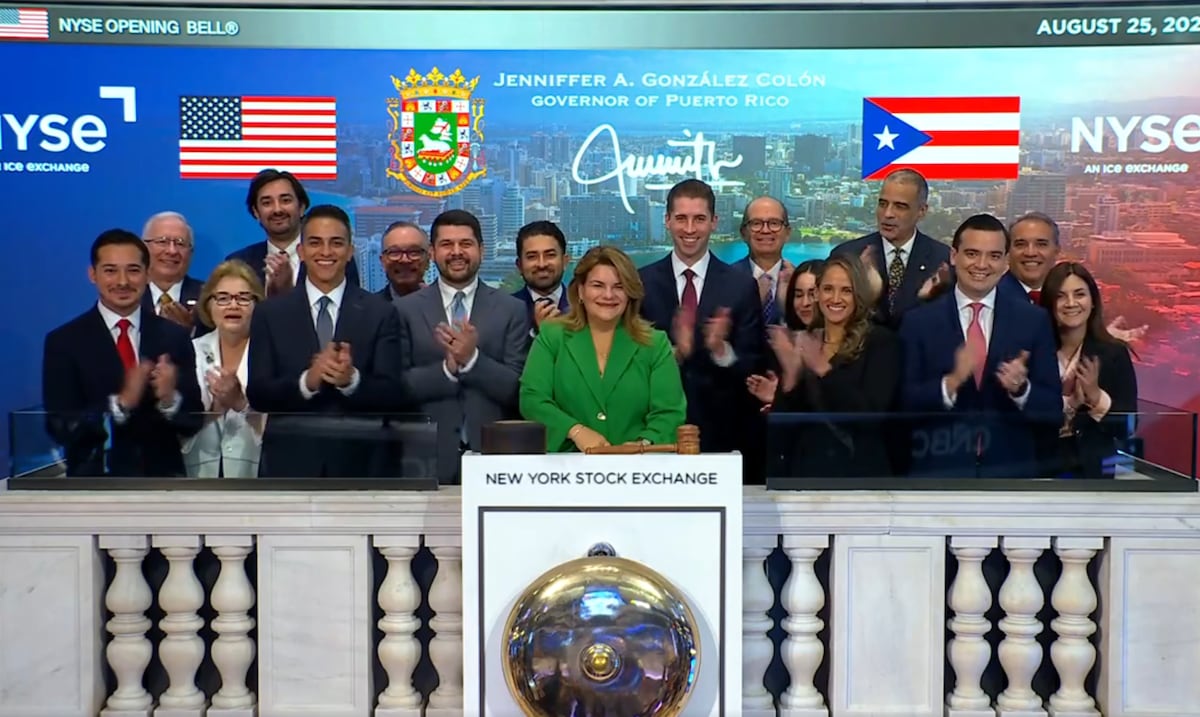 Jenniffer González da el campanazo de apertura en la Bolsa de Nueva York