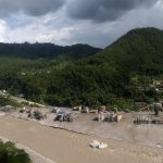 Nepal eleva a 1,924 el número de personas desaparecidas tras la riada