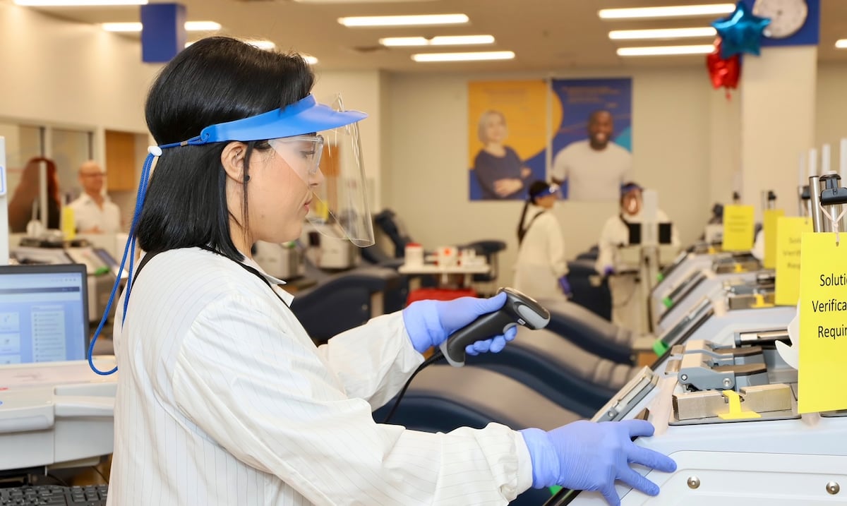 Sobre 5,000 personas donan plasma mensualmente en Puerto Rico