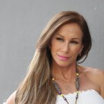 De luto Sonya Cortés ante la muerte de su madre