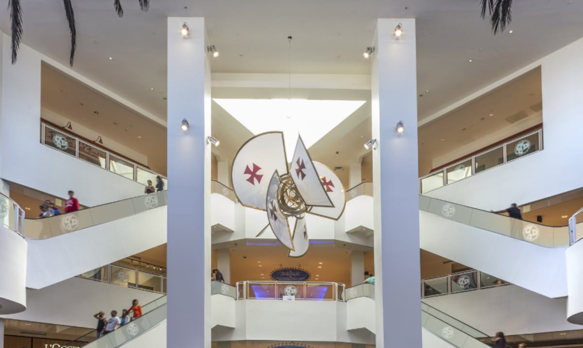 Dueños de Plaza Las Américas compran otro centro comercial