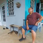 Vivir sin miedo a morir porque se fue la luz: hogares en Culebra reciben sistemas de energía renovable