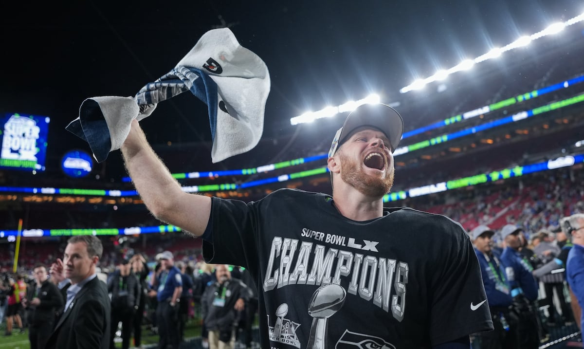 Los Seahawks inician la defensa de su título con una inusual revancha del Super Bowl