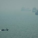Estados Unidos ataca petroleros iraníes en represalia a ataques contra un buque de la Marina de Guerra