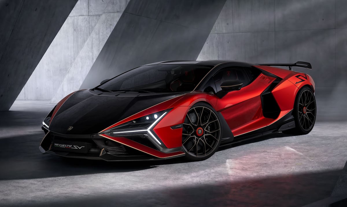 Lamborghini presenta el potente Revuelto SV: aquí lo que debes saber