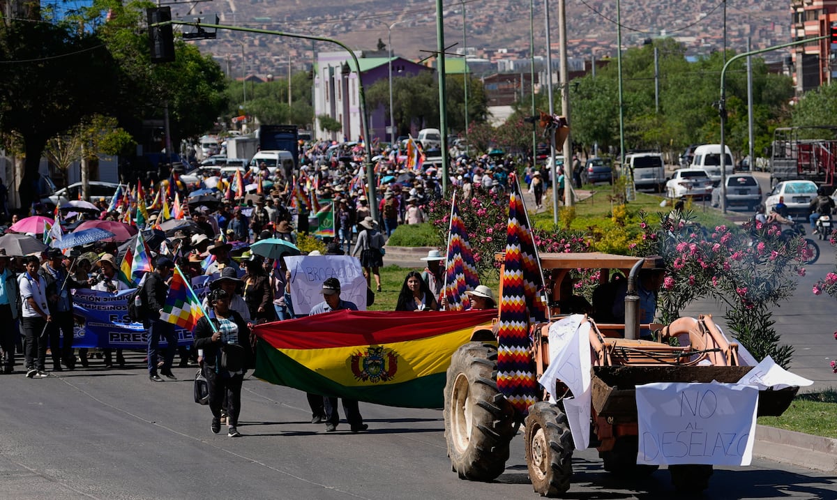 Gobierno de Bolivia prevé activar estado de sitio como medida adicional al de excepción