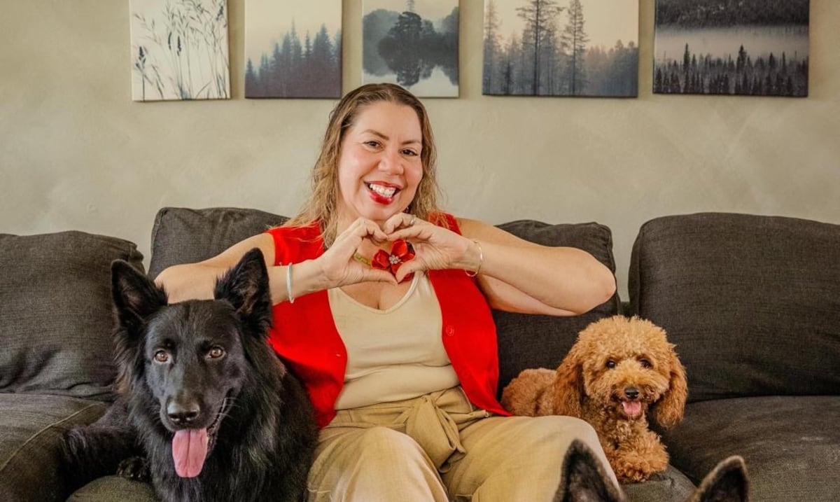 “El vínculo entre el guardián y la mascota se fortalece en la confianza”: Viviana Rivera y su vida con 7 perros y un gato