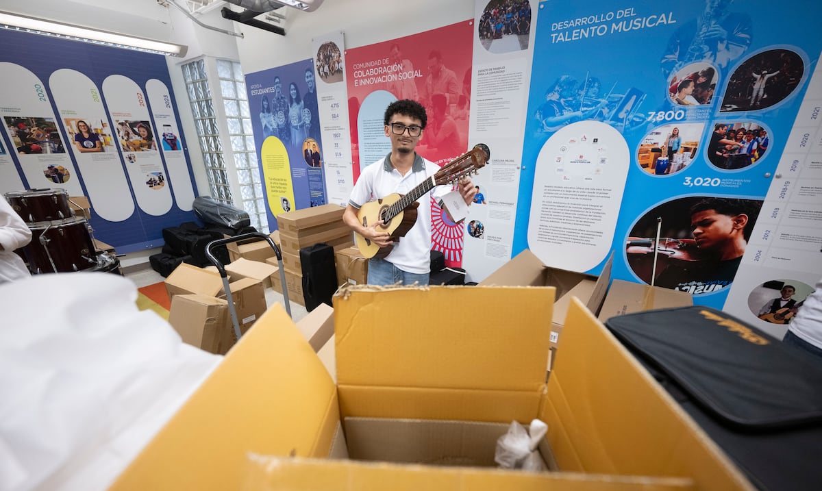Con cada instrumento, “una puerta que se abre”: así es el proyecto “Revive la Música”