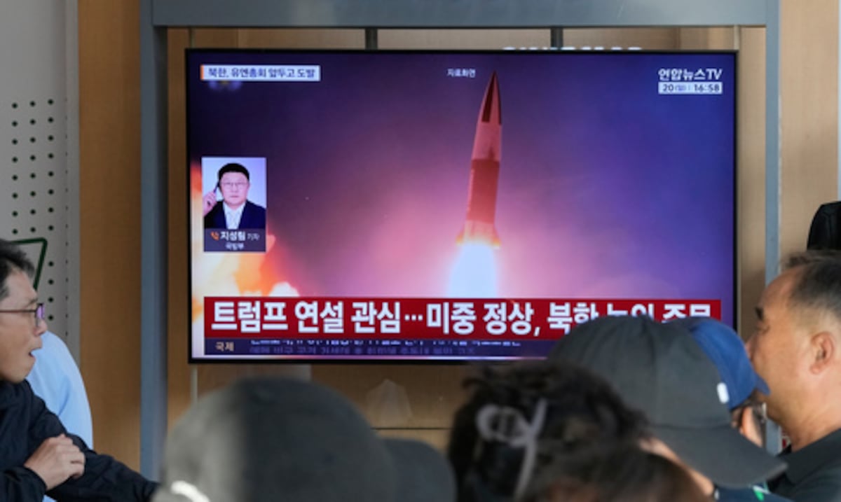 Corea del Norte lanza dos misiles balísticos hacia el mar y aumenta la presión sobre Estados Unidos