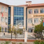 Reportan al menos 11 heridos luego que un tirador abriera fuego cerca de una escuela secundaria en Turquía