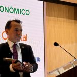 Robert Mujica reclama legislación para regular los contratos del gobierno de Puerto Rico