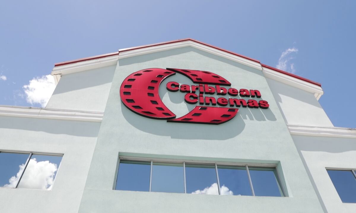 Caribbean Cinemas aclara que nueva orden ejecutiva les permite abrir los cines