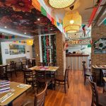 Dueño de restaurantes Callejeros permanece detenido por autoridades migratorias