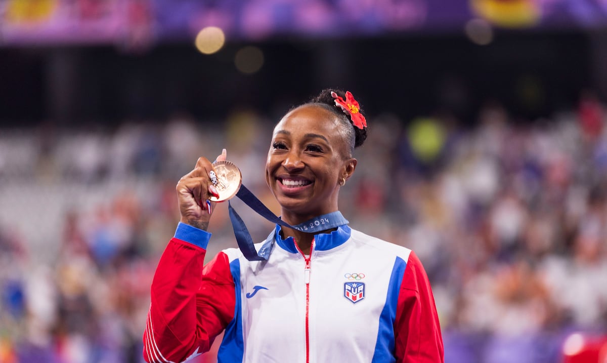 “Regresaré a competir”: Jasmine Camacho-Quinn anuncia que volverá a correr en 2027