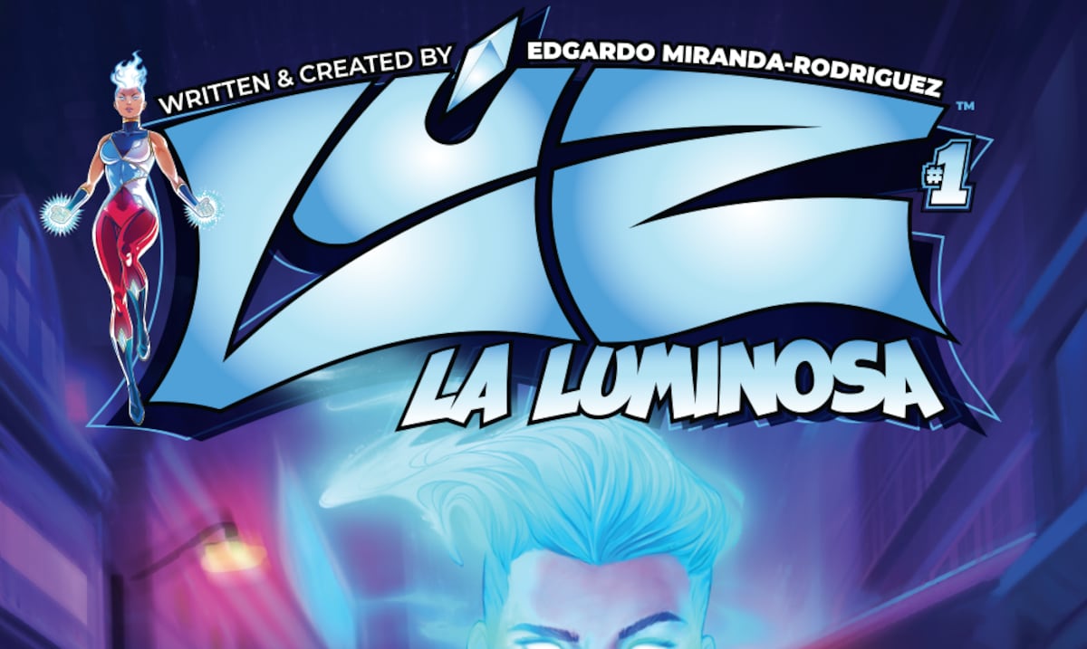 Debuta en solitario la superheroína “Lúz La Luminosa” para concientizar sobre la endometriosis