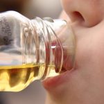 La bebida que se suele consumir a diario y aumenta el riesgo de enfermedades crónicas