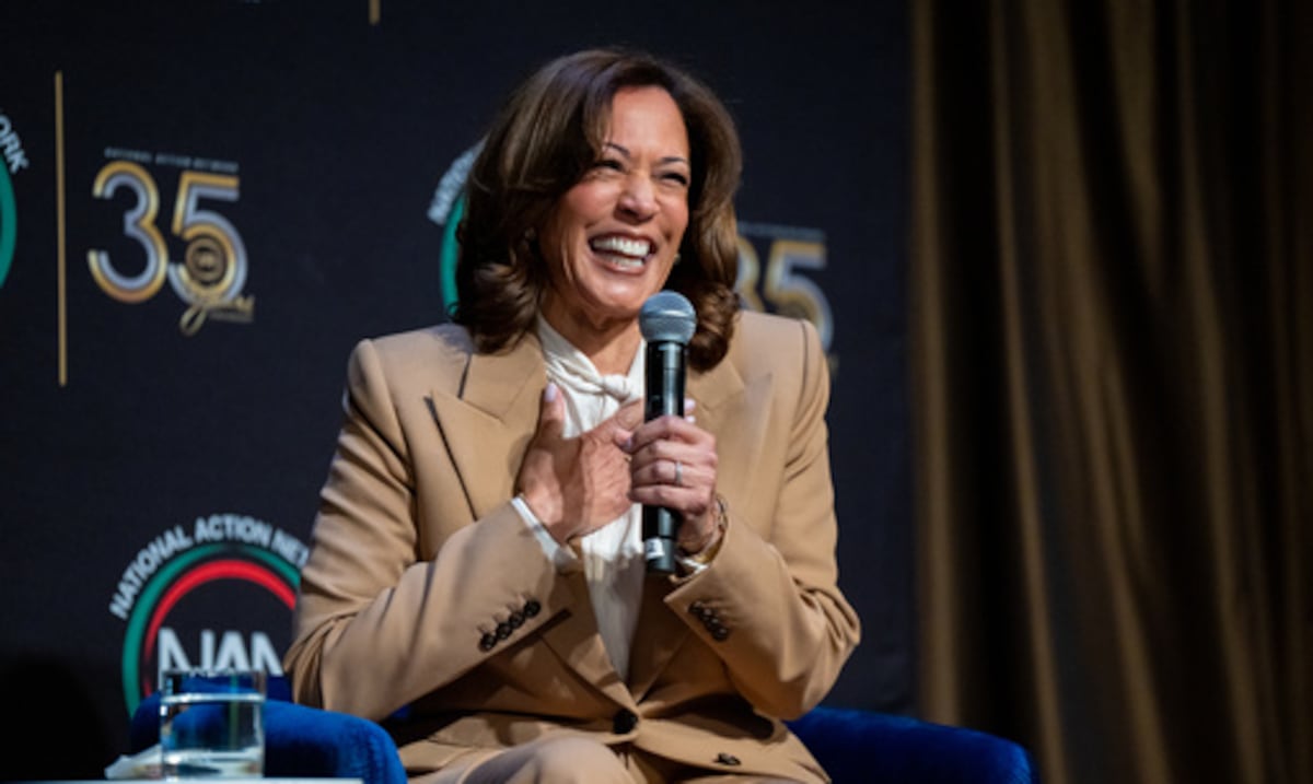 Kamala Harris hace campaña por candidatos demócratas de cara a las elecciones de medio término
