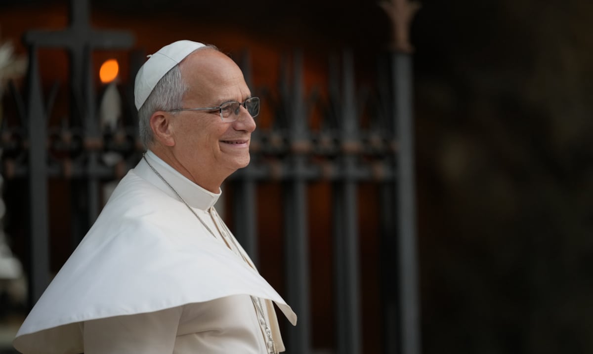 Papa León XIV celebra una misa en el hospital Gemelli en su primer día de convalecencia