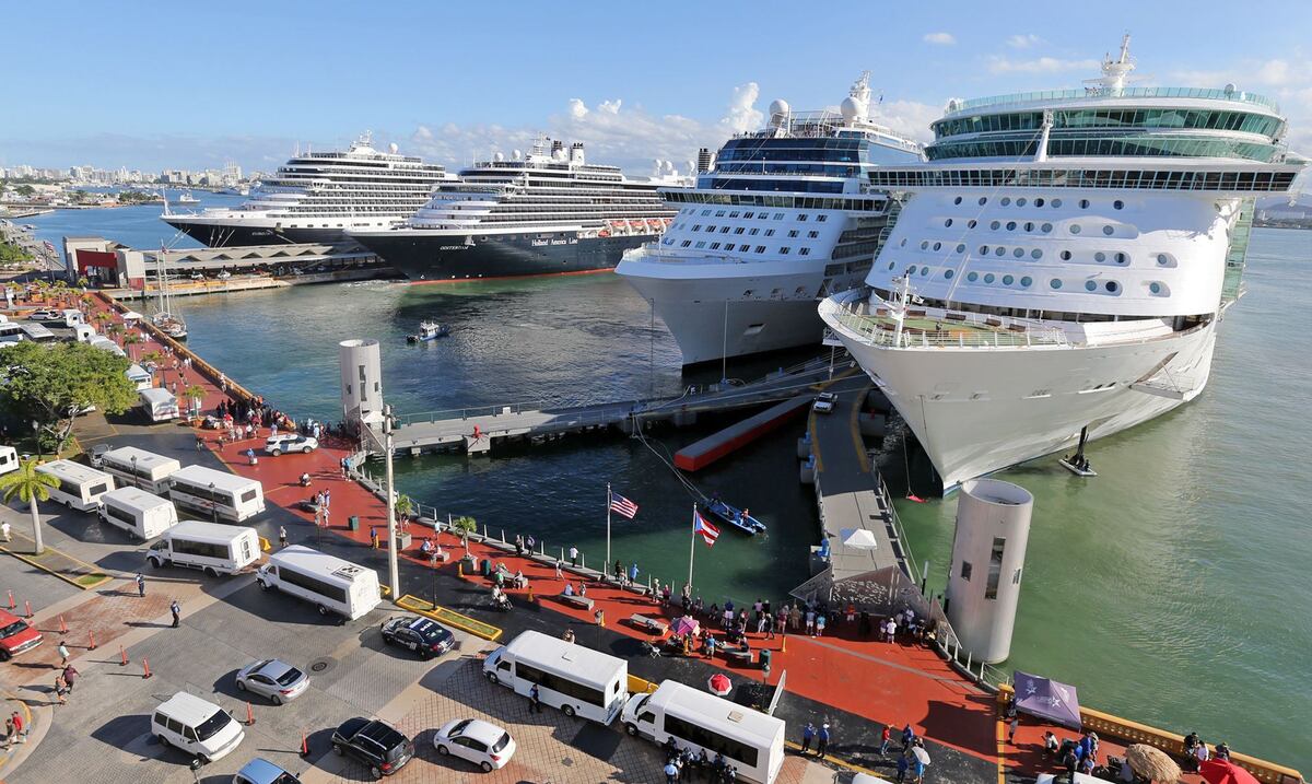 Asesores del gobierno invierten en el potencial operador de muelles de crucero