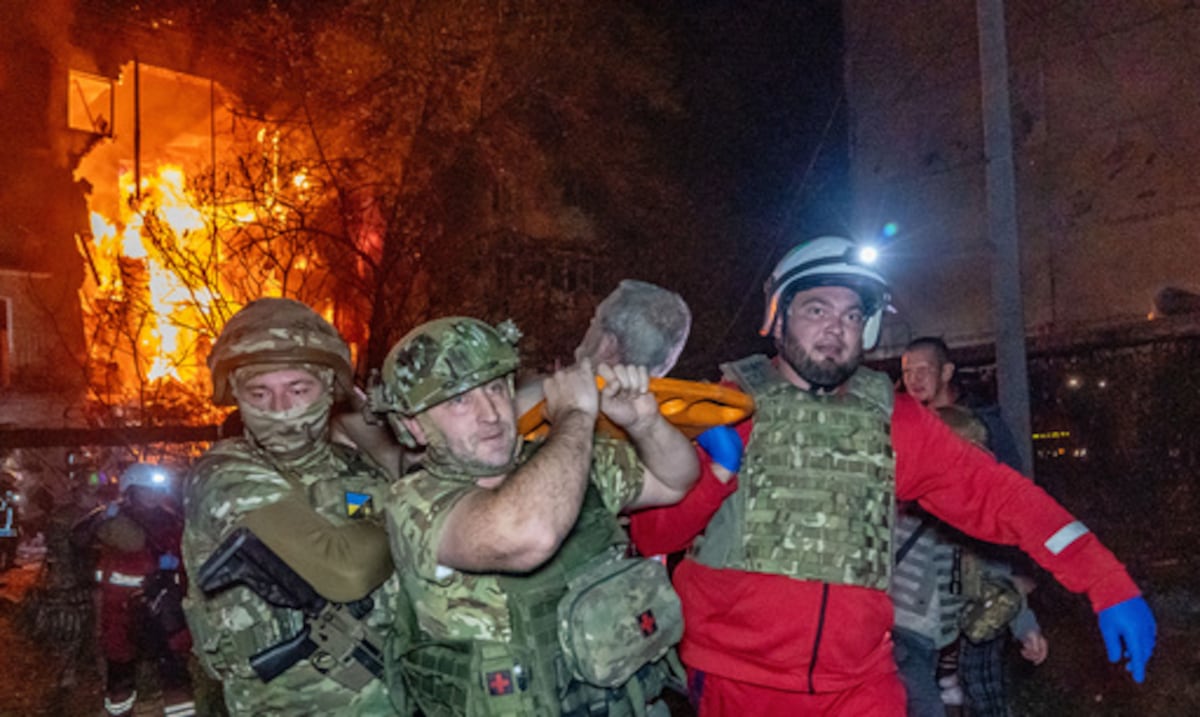 Rusia ataca a nueve regiones ucranianas: nuevo informe muestra un aumento de bajas civiles
