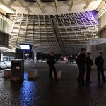 París impone toque de queda en dos zonas tras la ola de disturbios y saqueos