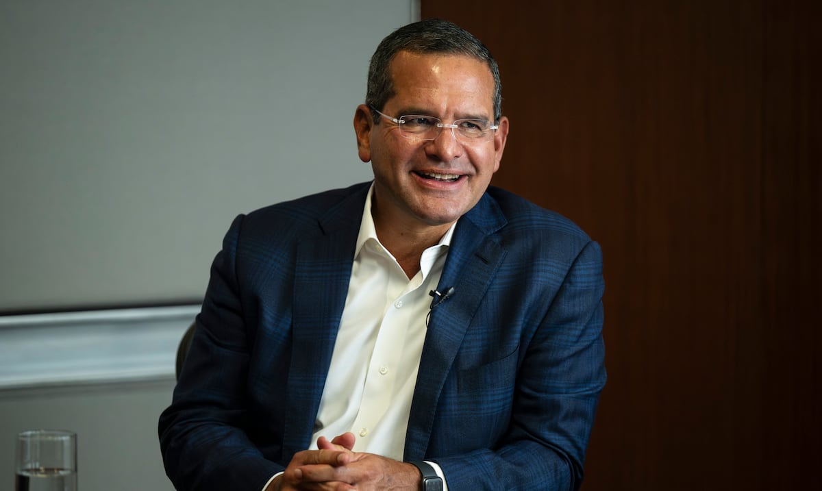 Pierluisi pide ajustar por inflación los fondos de reconstrucción asignados a la isla